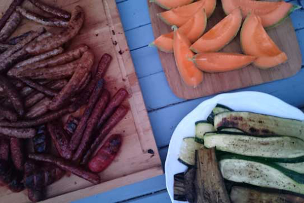 saucisse, aubergine et melon